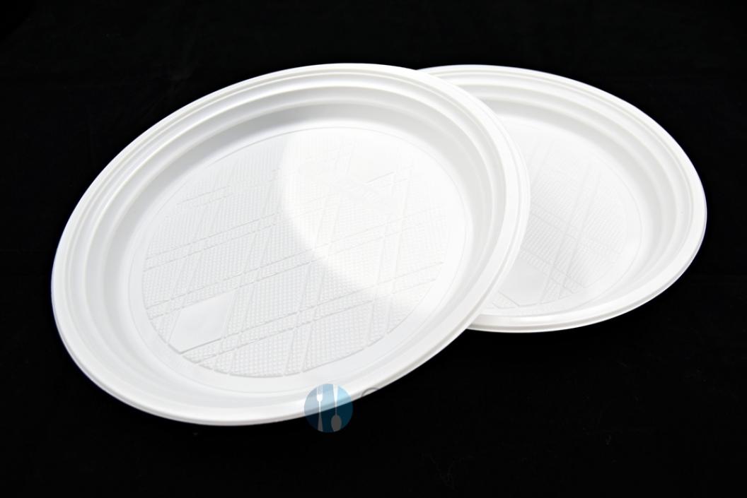 talerze plastikowe